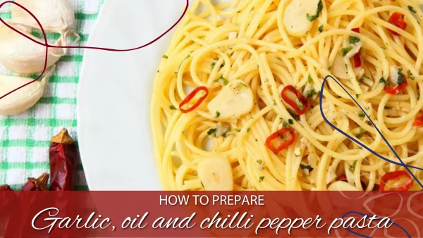 How-to-prepare-garlic-oil-and-chilli-pasta
