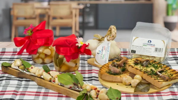 bruschette-with-marinated-garlic